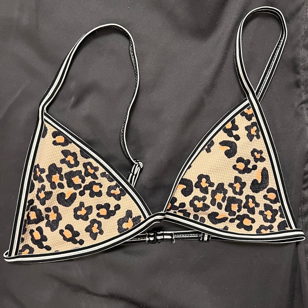 Tavik Joe Cheetah Floral Bikini Top, Small, NWT